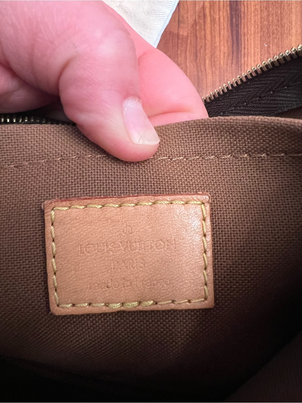 Louis Vuitton Multi Pochette Accessoires Monogram Crossbody Bag Khaki Strap - Picture 7 of 17